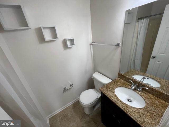 CARROLL PARK MANOR - Residential Lease