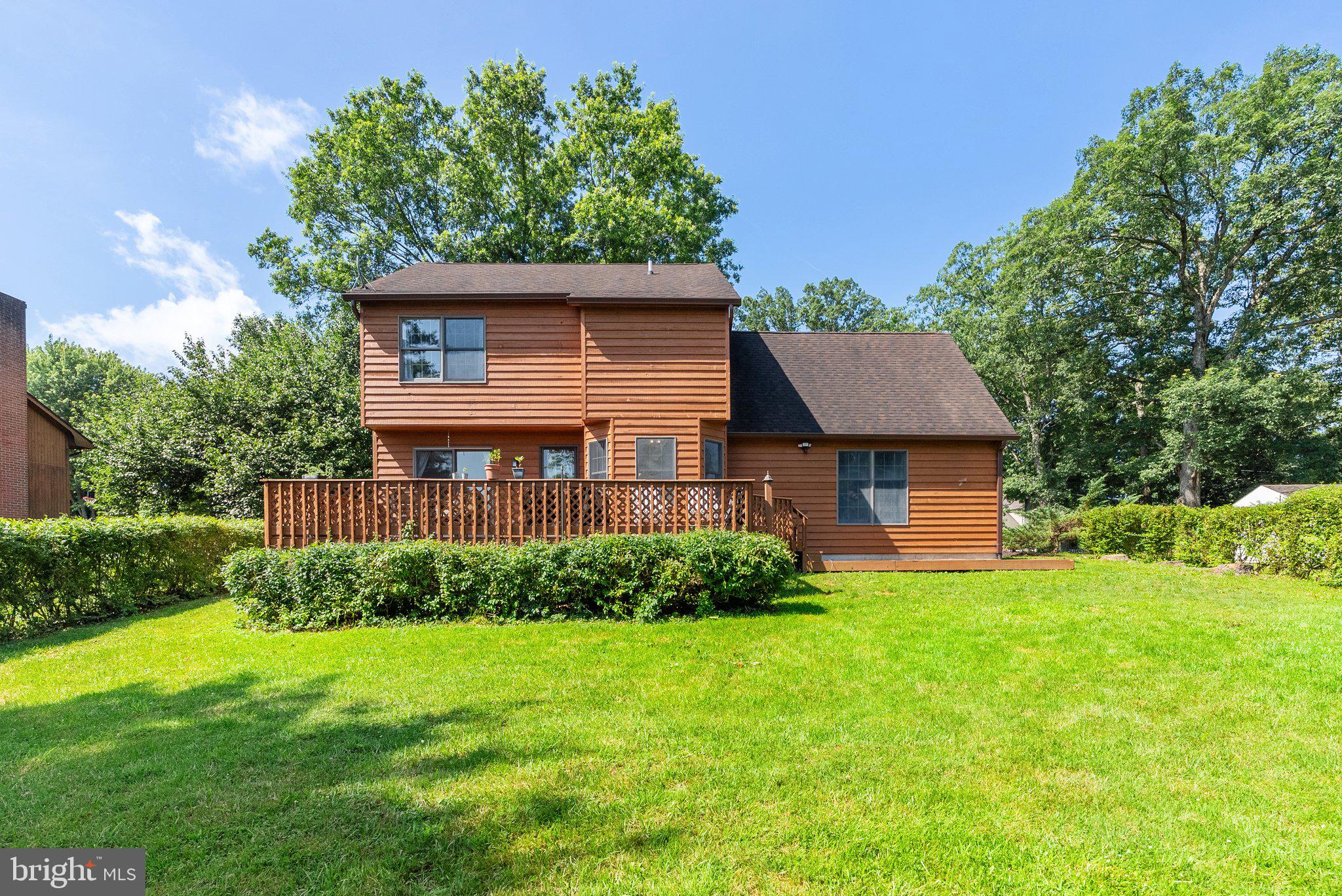 LAKE HOLIDAY ESTATES - Residential