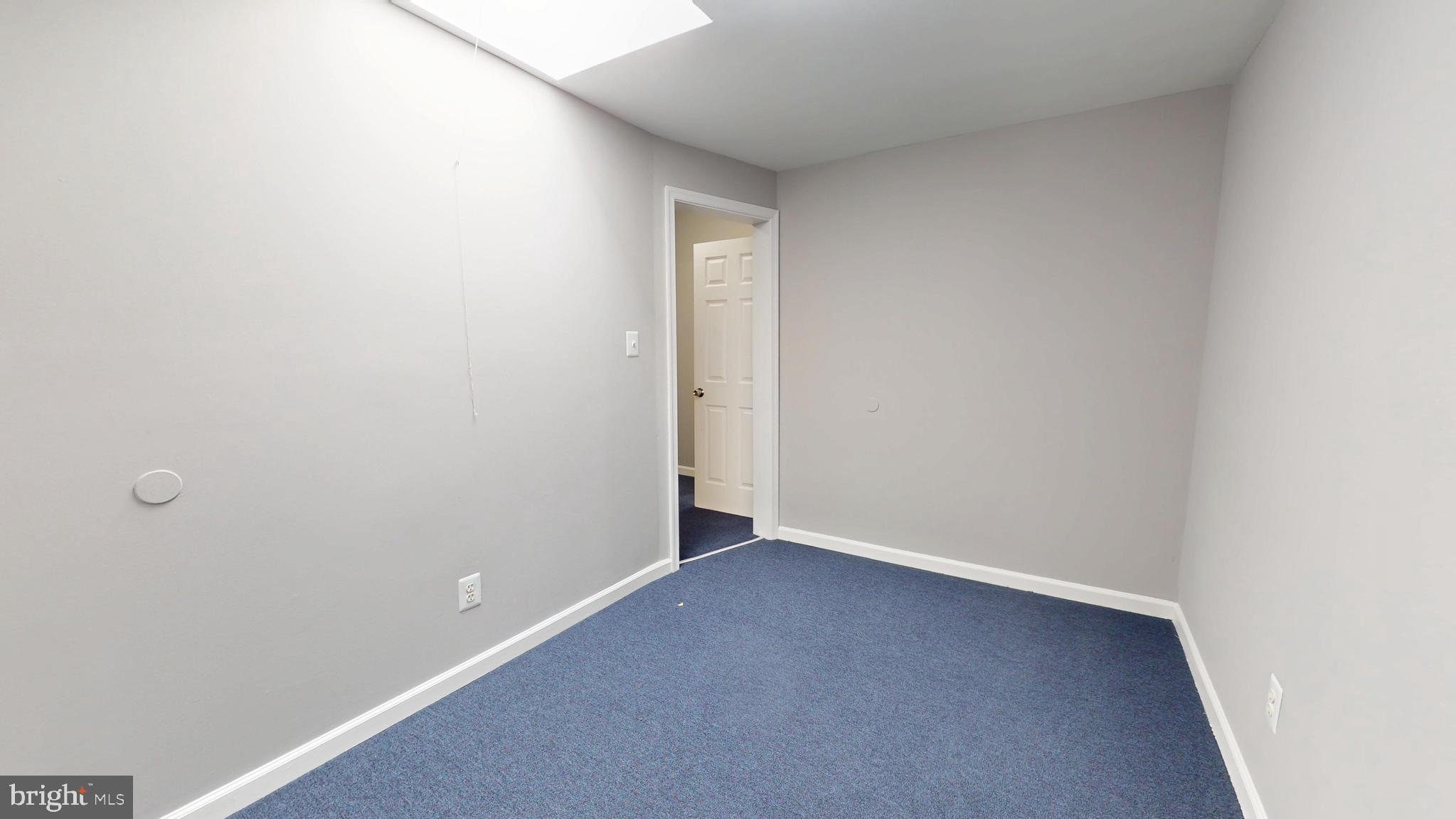 LAKE EVESHAM - Residential