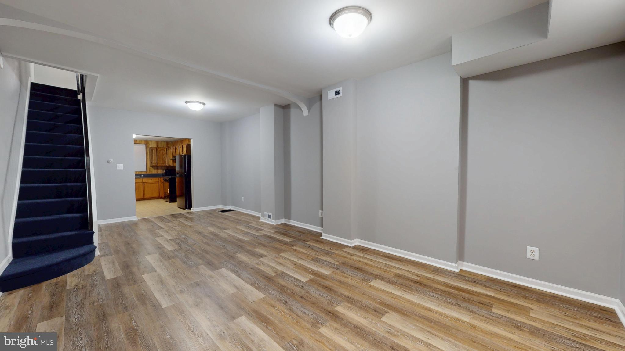 LAKE EVESHAM - Residential