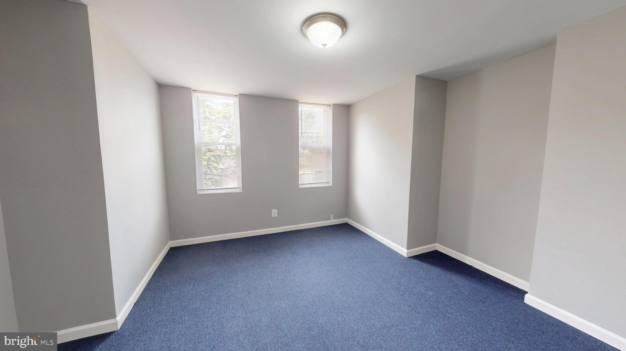 LAKE EVESHAM - Residential