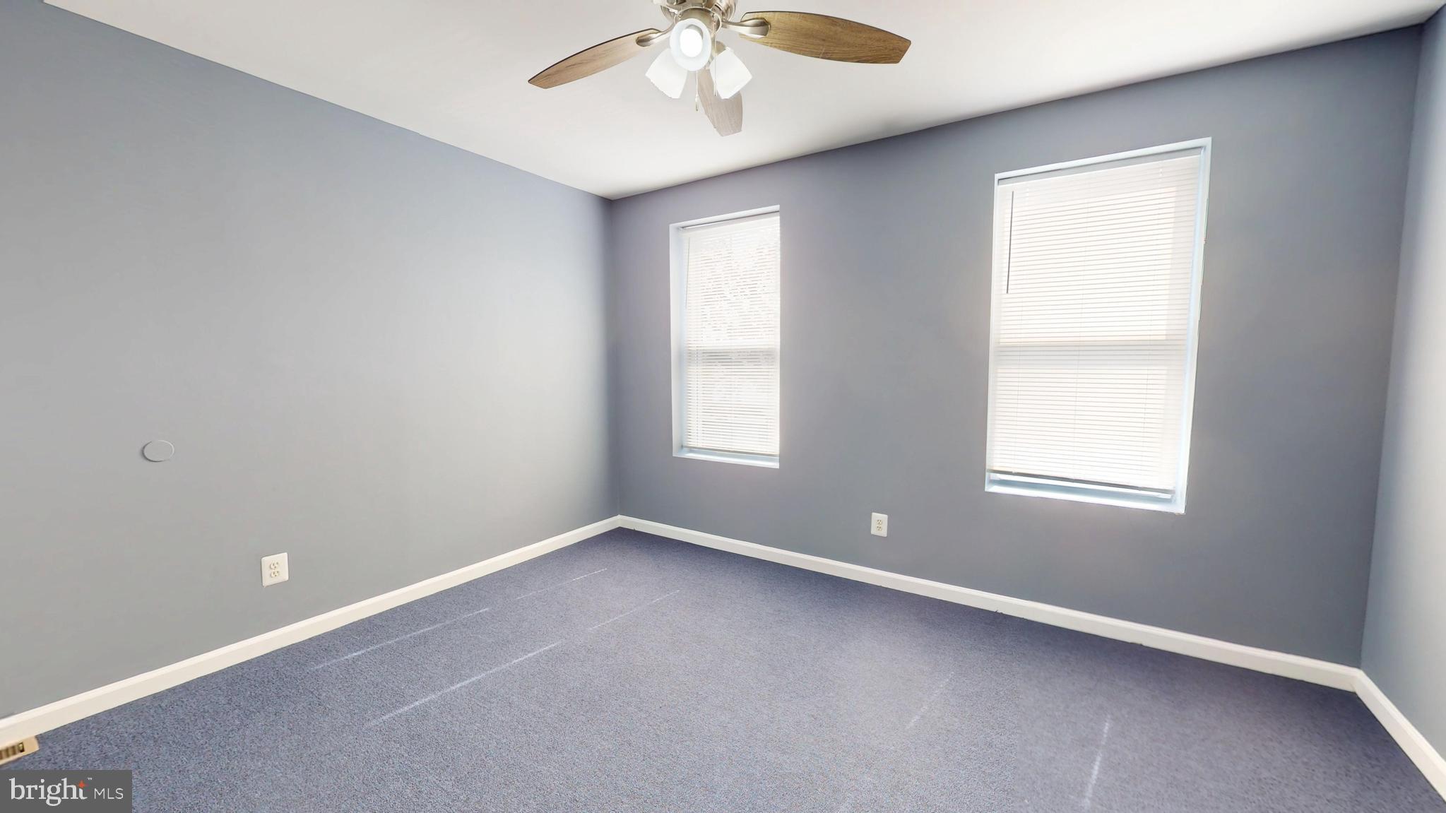 LAKE EVESHAM - Residential