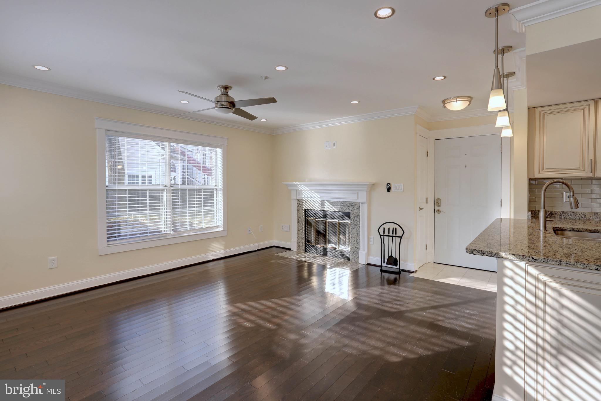 VISTAS AT LAKE ARBOR - Residential Lease