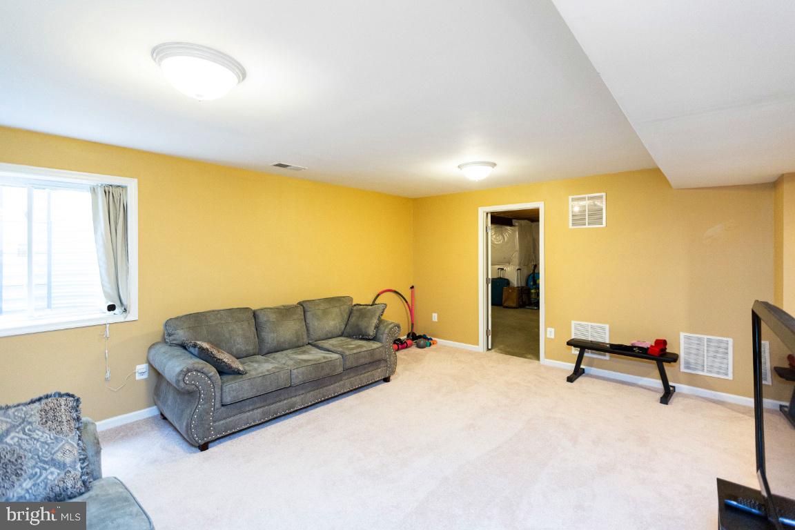 WESTFIELDS - Residential