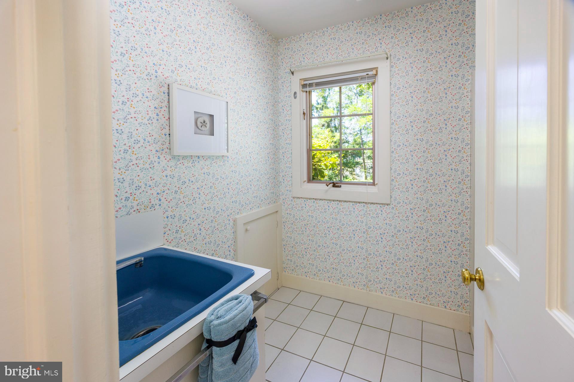 CANTERBURY SOUTH - Residential