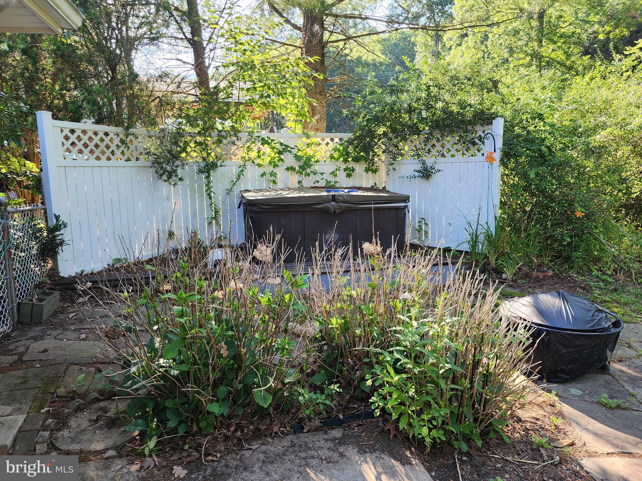 BEL AIR - Residential