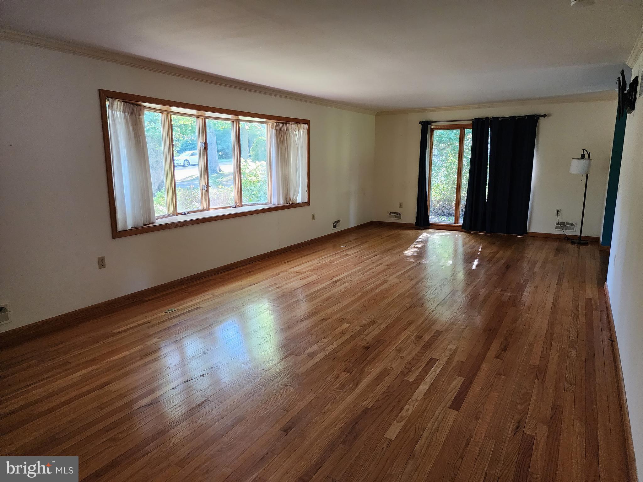 BEL AIR - Residential