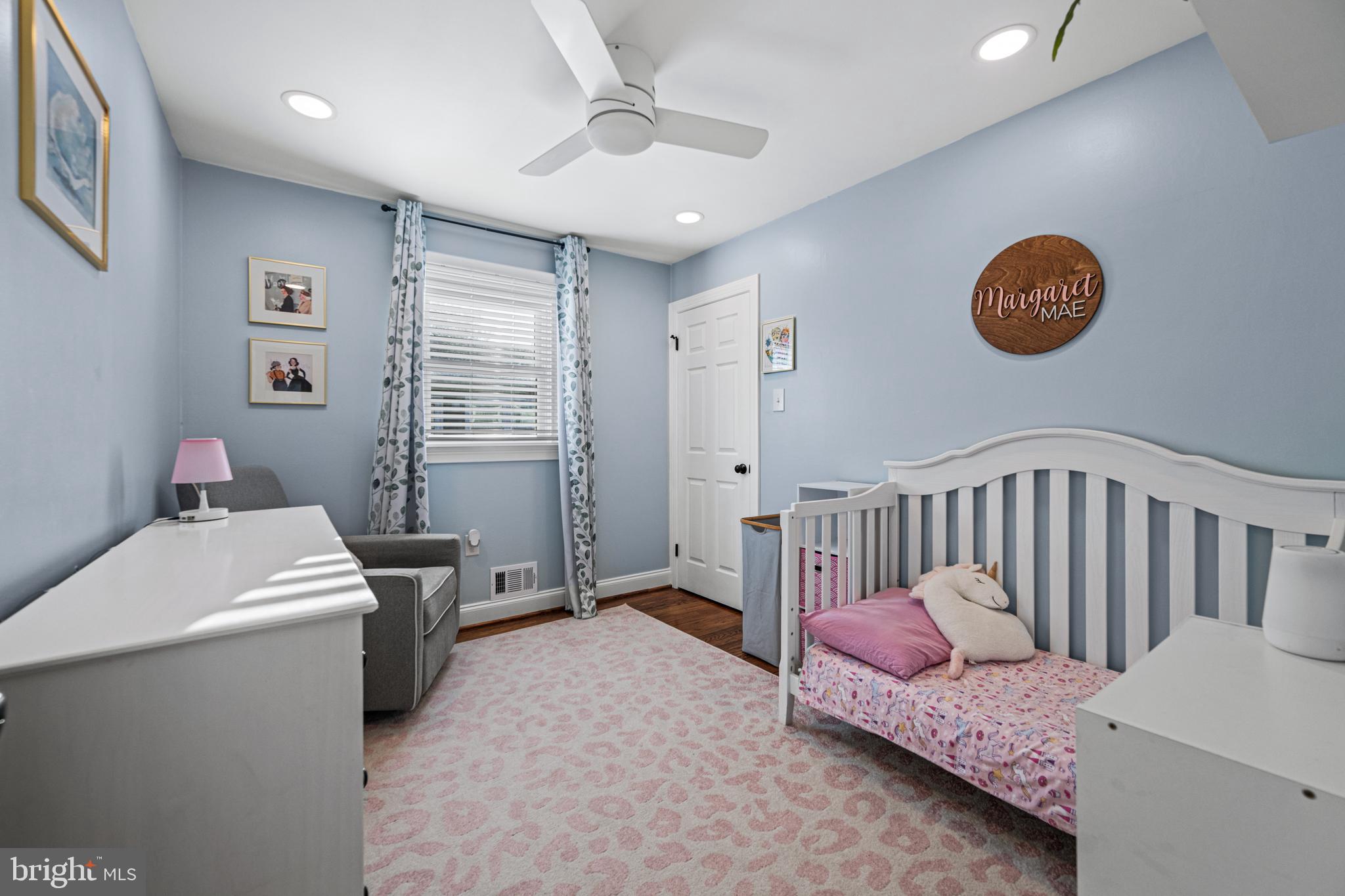 ELKRIDGE HEIGHTS - Residential