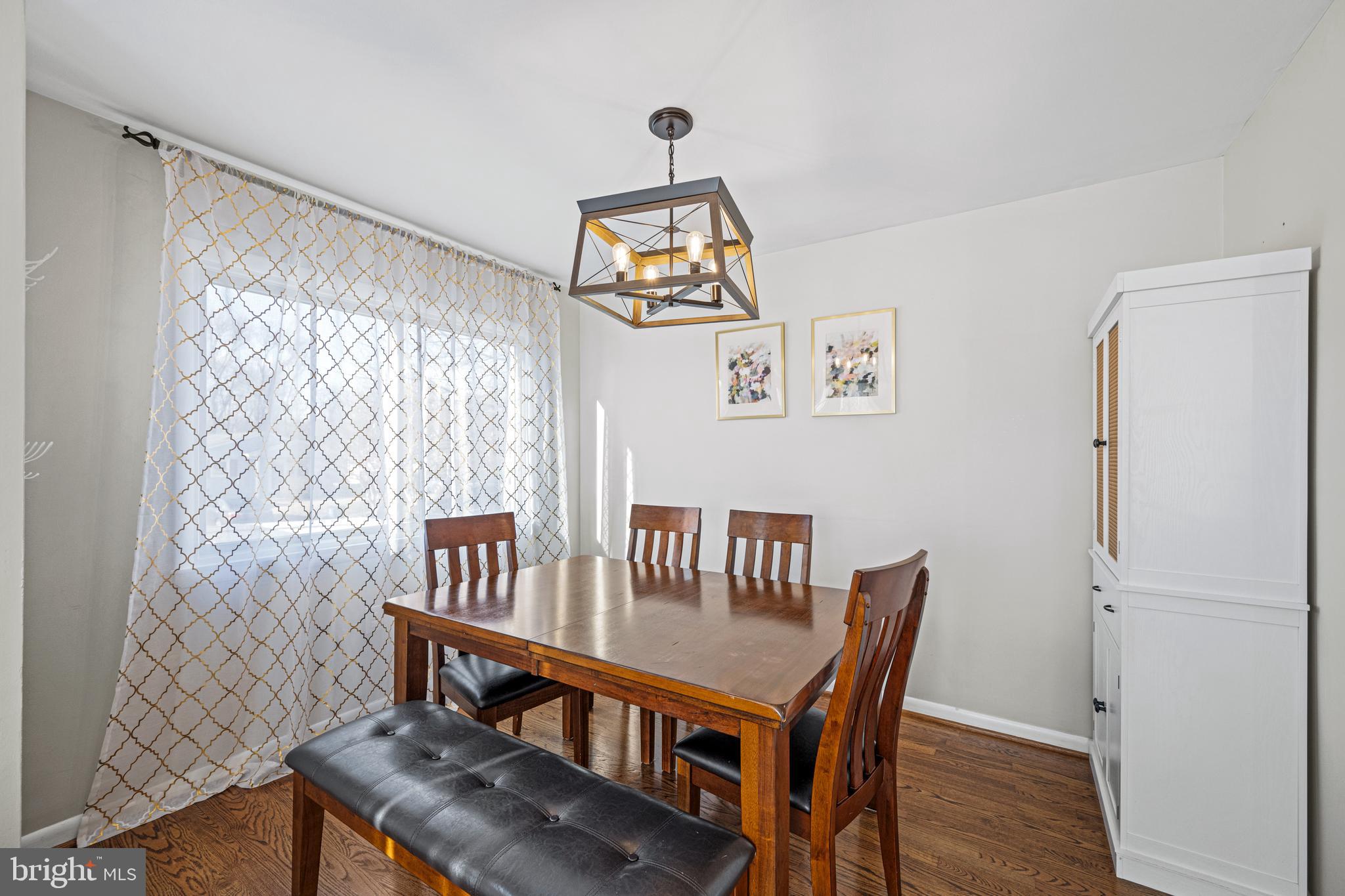 ELKRIDGE HEIGHTS - Residential