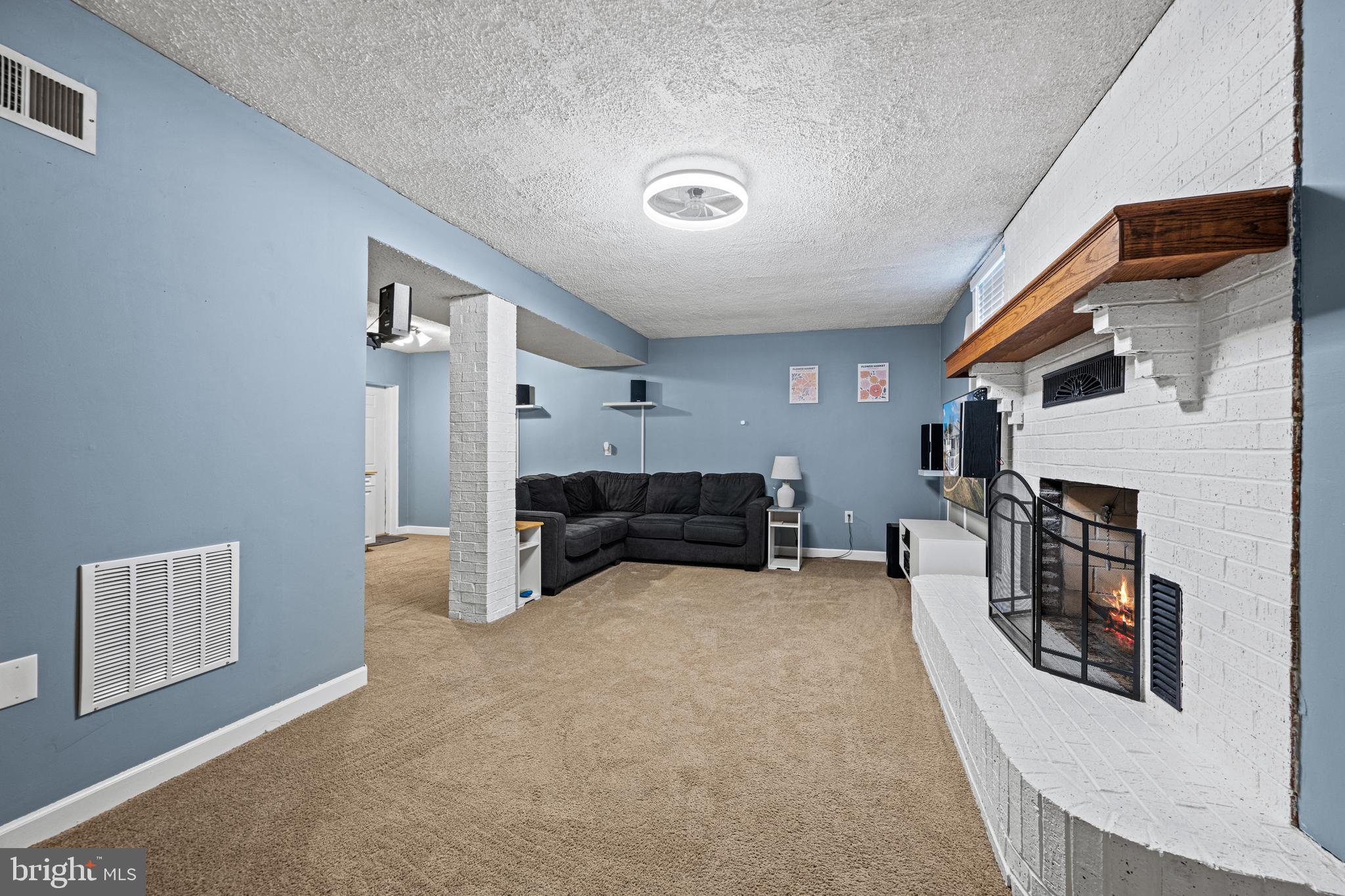 ELKRIDGE HEIGHTS - Residential