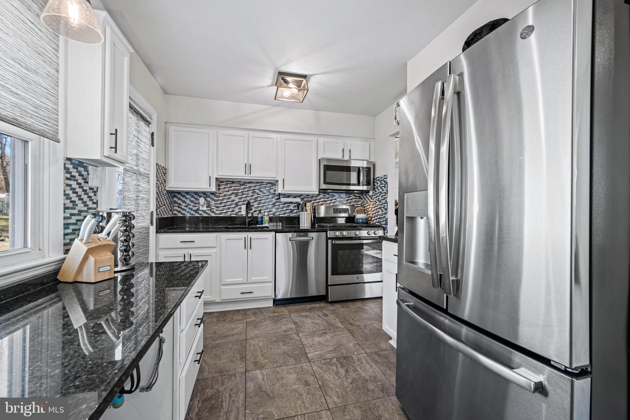 ELKRIDGE HEIGHTS - Residential