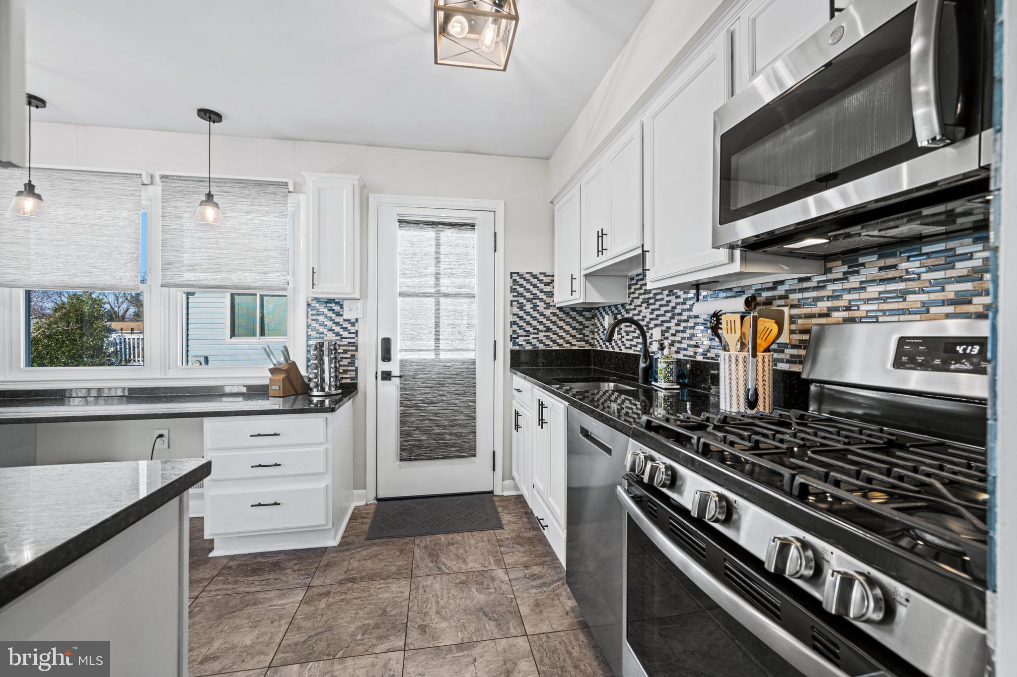 ELKRIDGE HEIGHTS - Residential