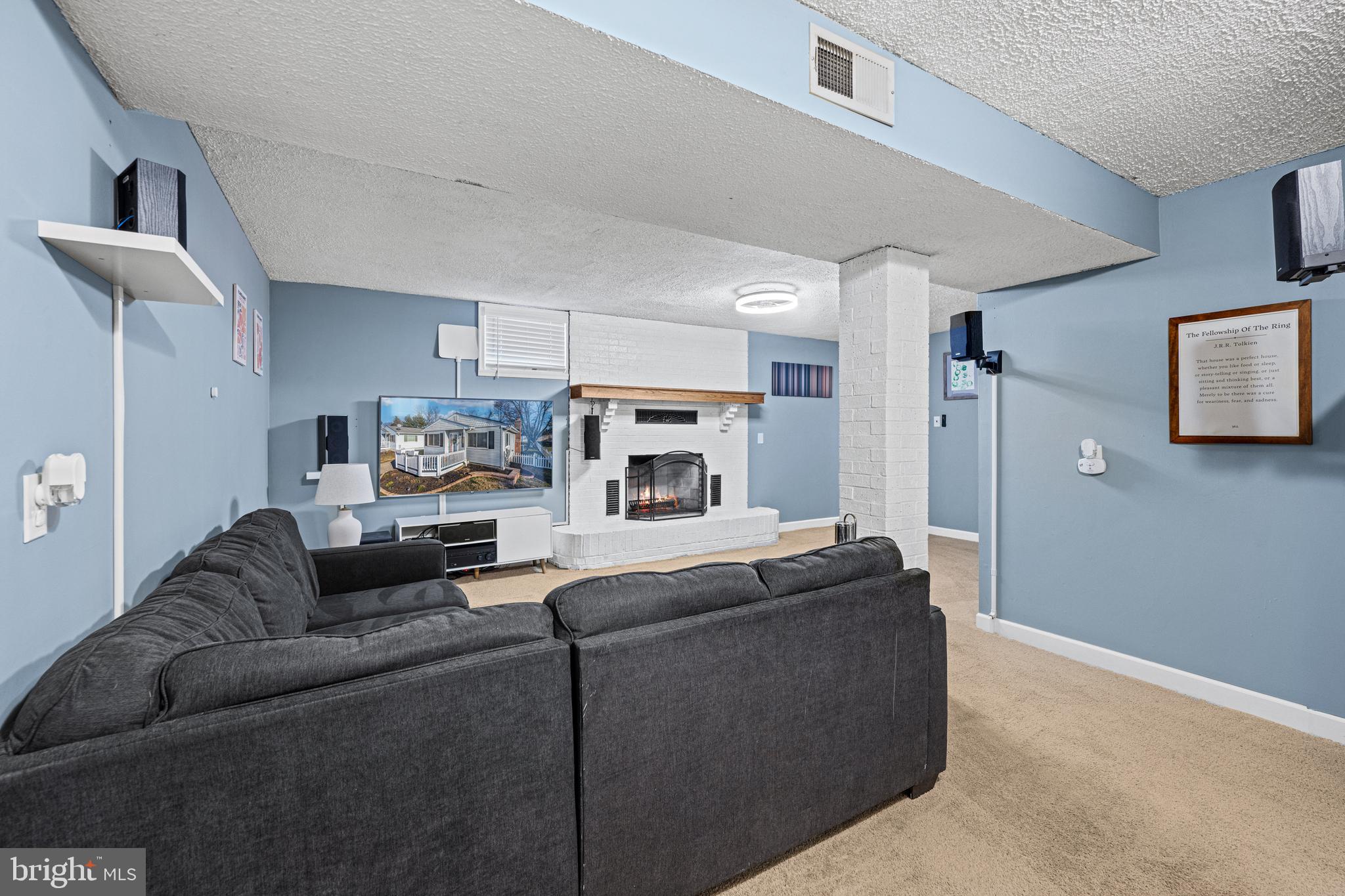 ELKRIDGE HEIGHTS - Residential