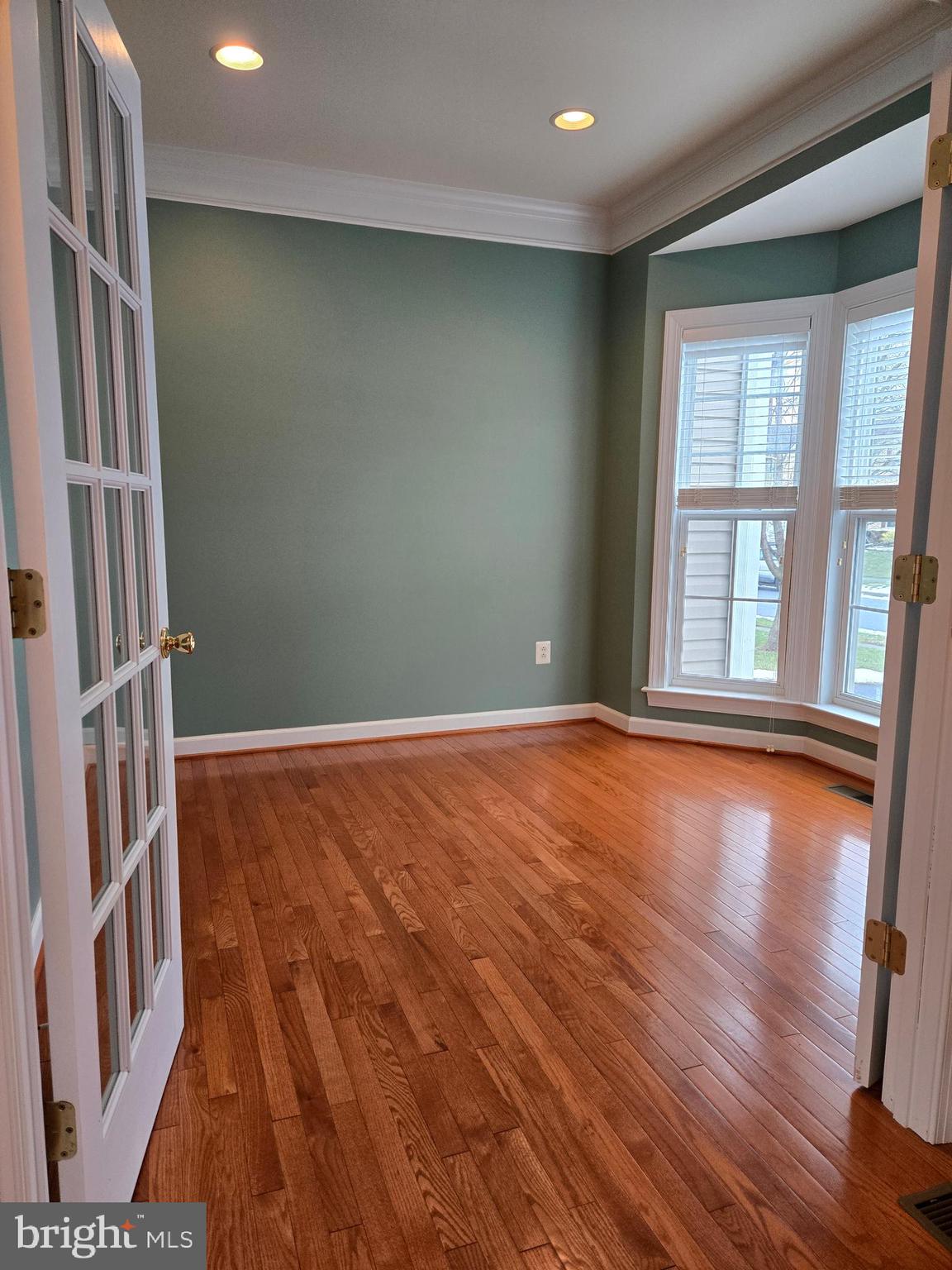 SUN MEADOW - Residential