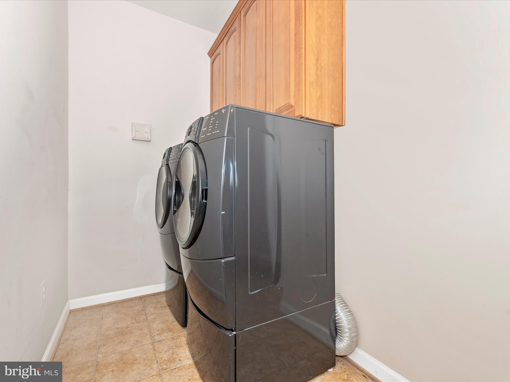 SUN MEADOW - Residential