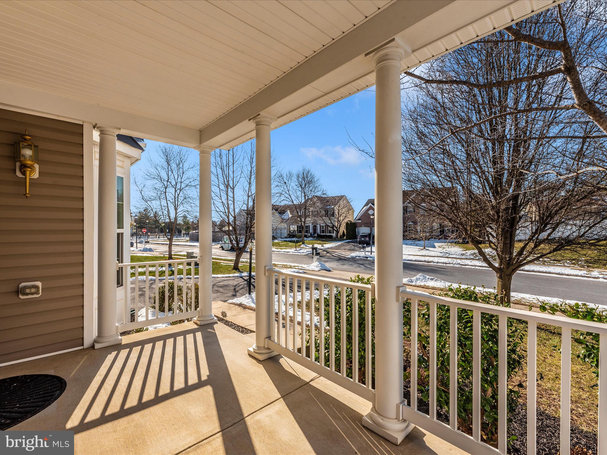 SUN MEADOW - Residential