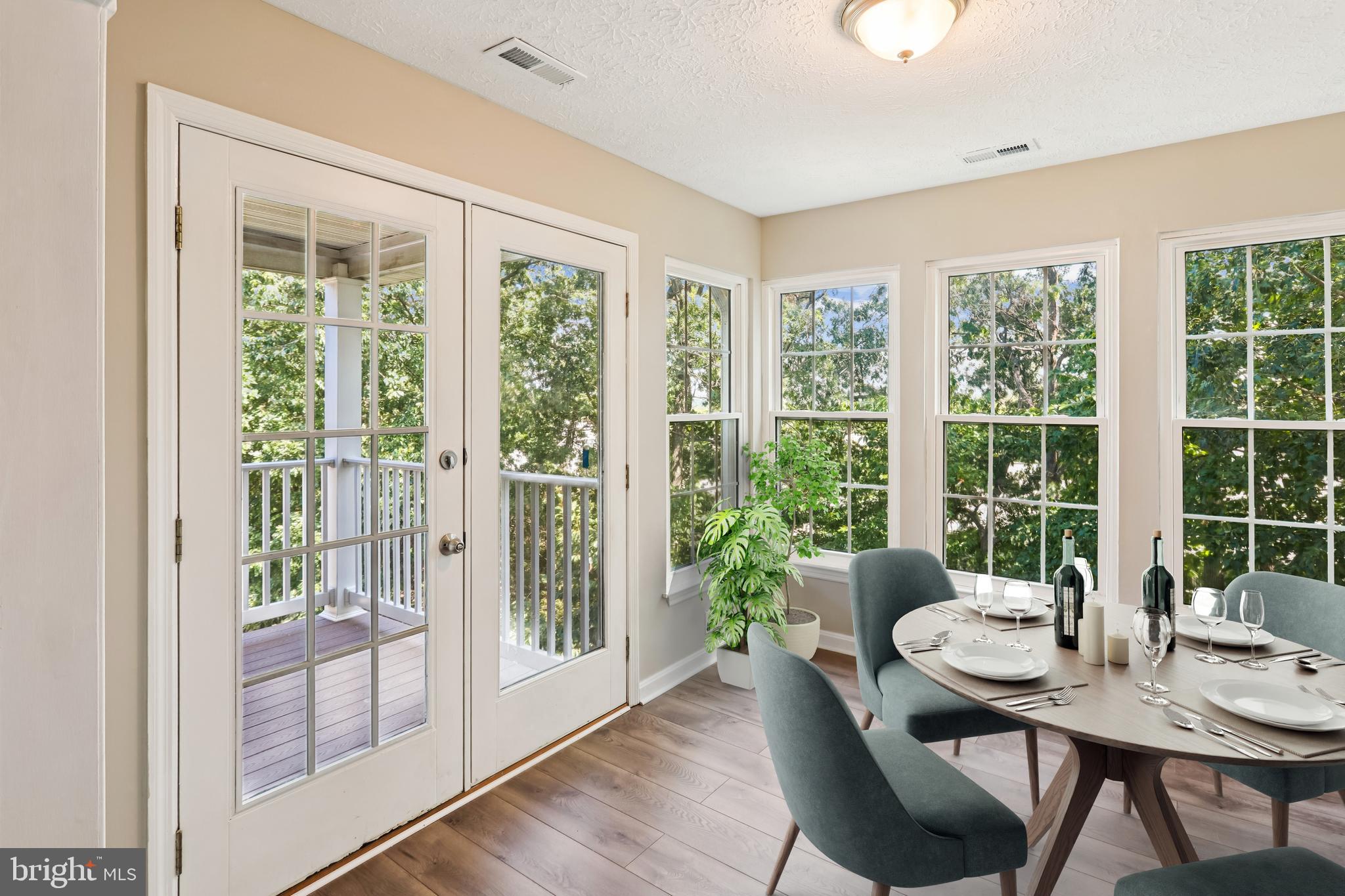 WOODBRIDGE CENTER - Residential