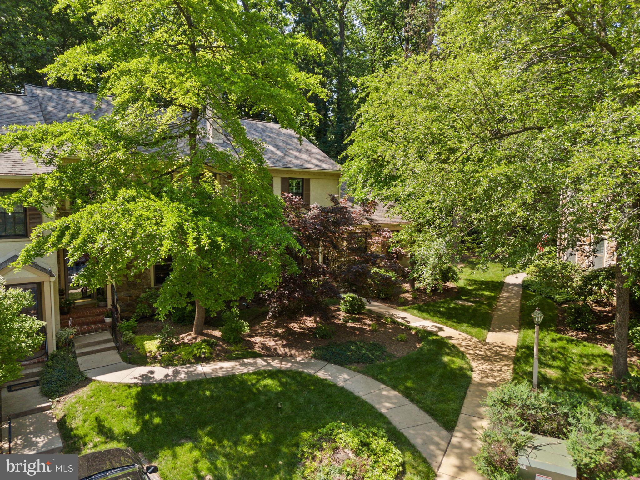 106 WEATHERSTONE DRIVE