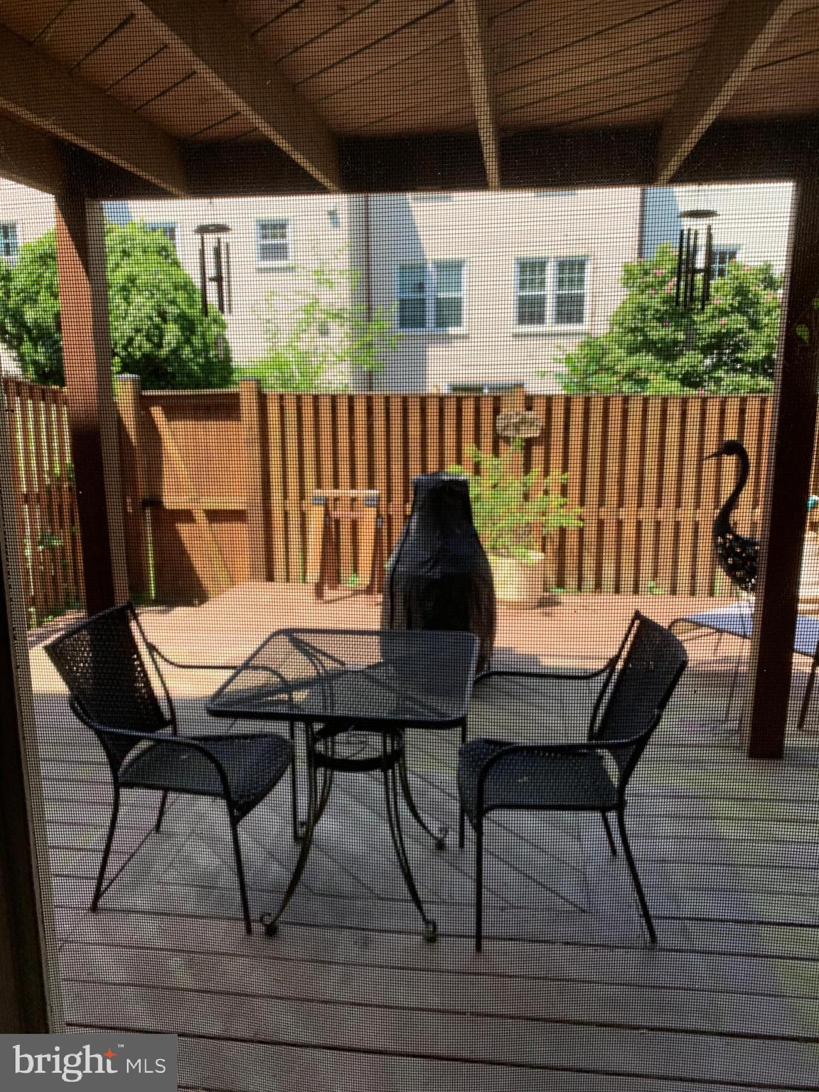 SUTTON GREEN - Residential Lease