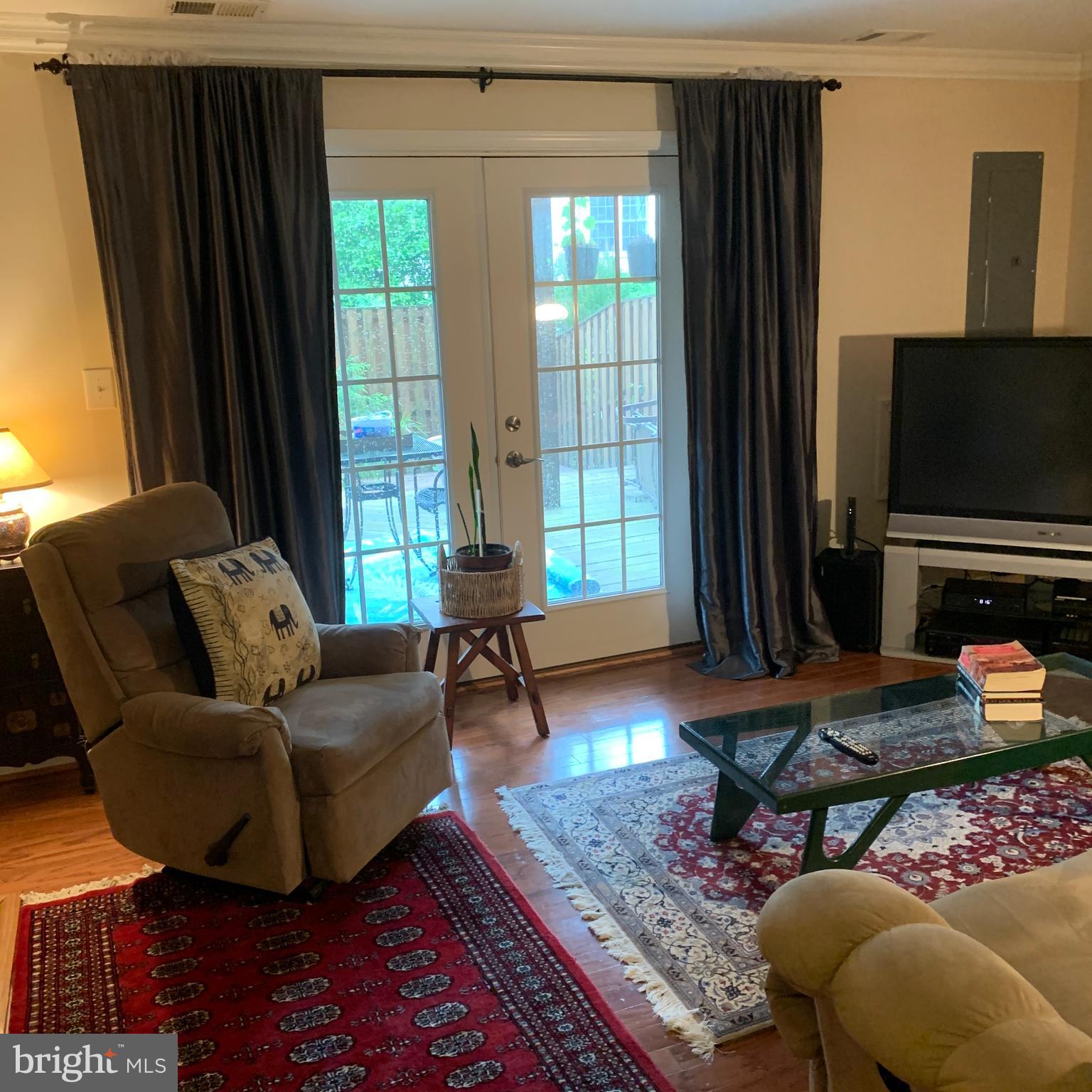 SUTTON GREEN - Residential Lease