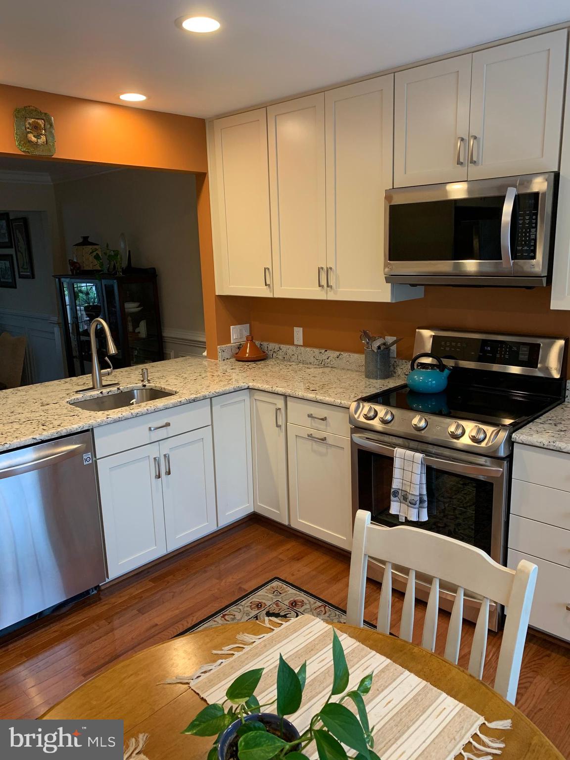 SUTTON GREEN - Residential Lease