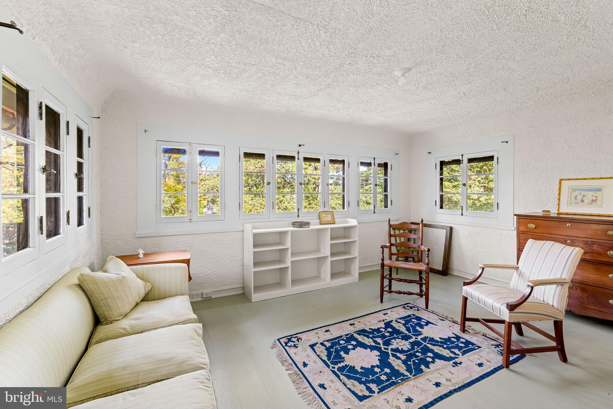 ROLAND PARK - Residential