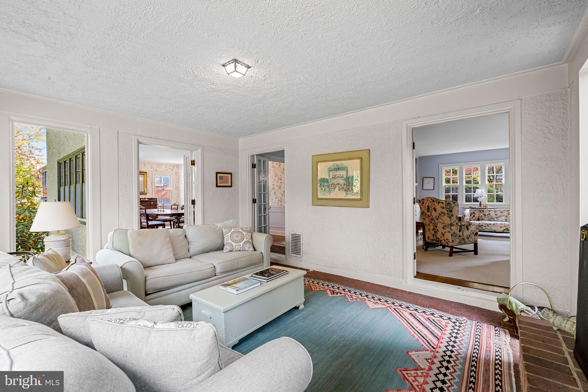 ROLAND PARK - Residential