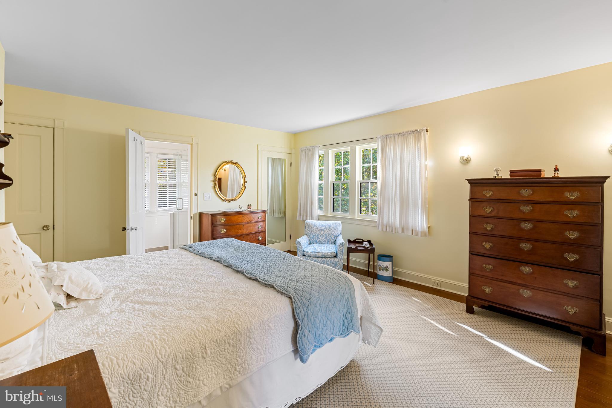 ROLAND PARK - Residential