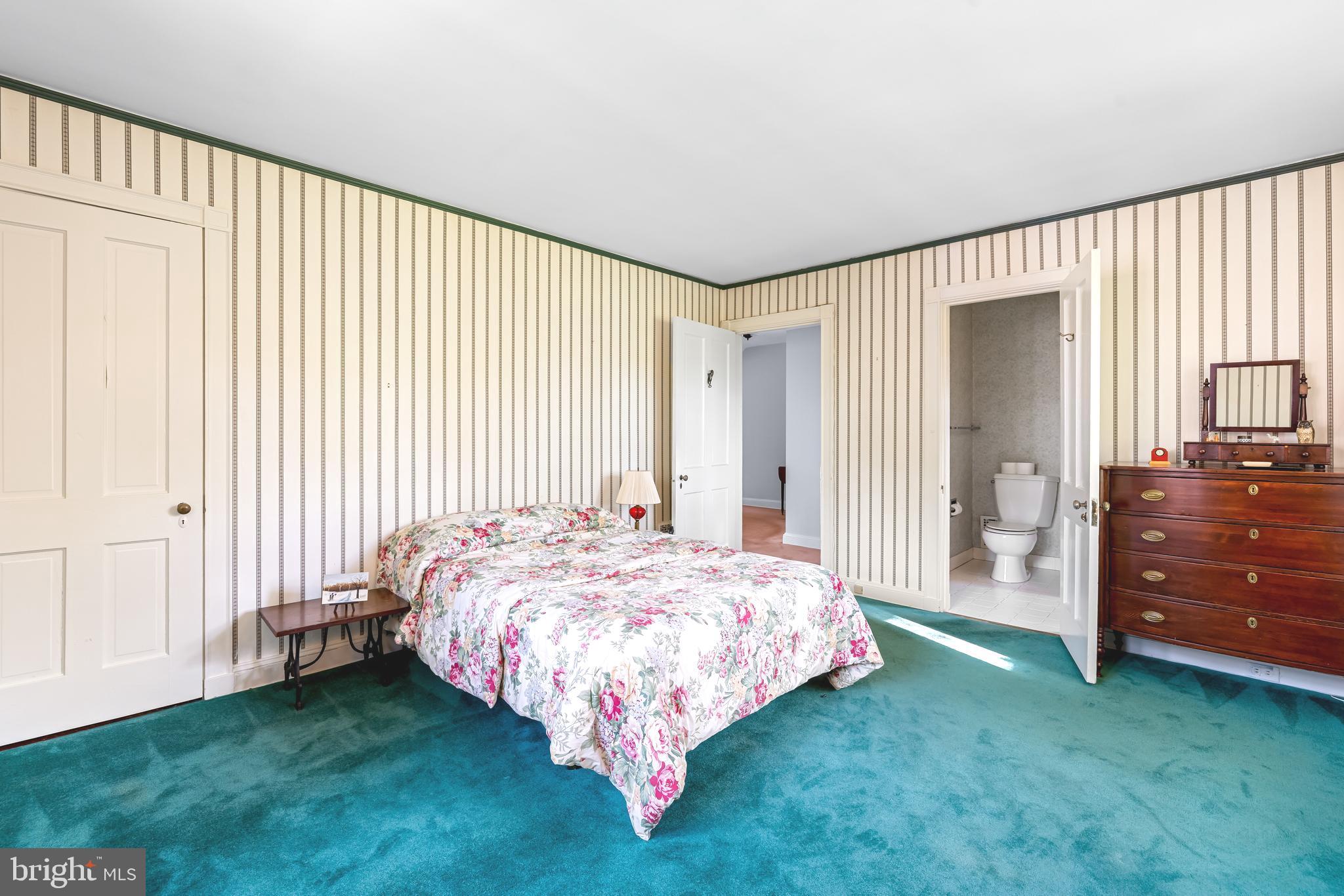 ROLAND PARK - Residential