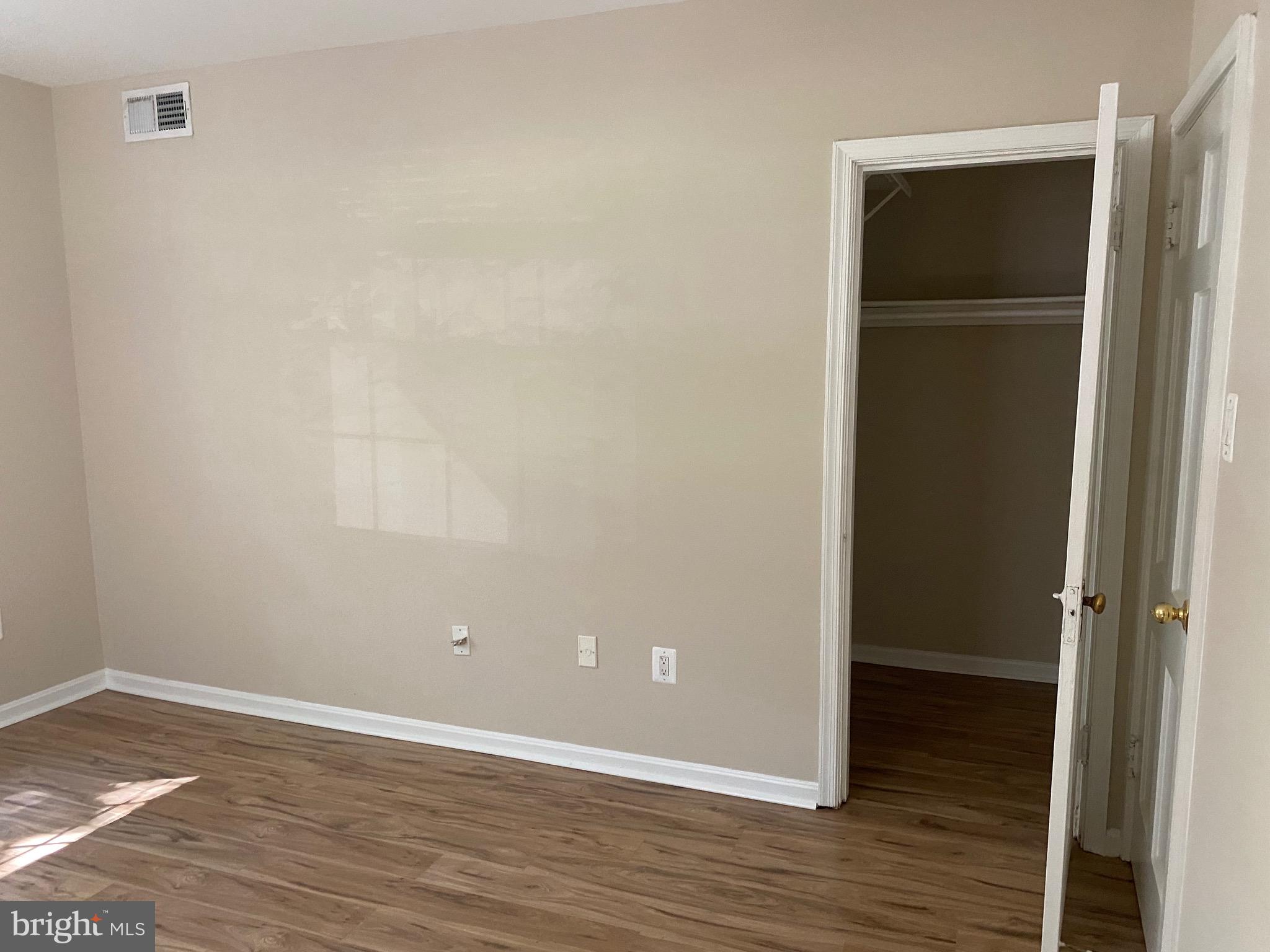 COLONIAL VILLAGE - Residential Lease