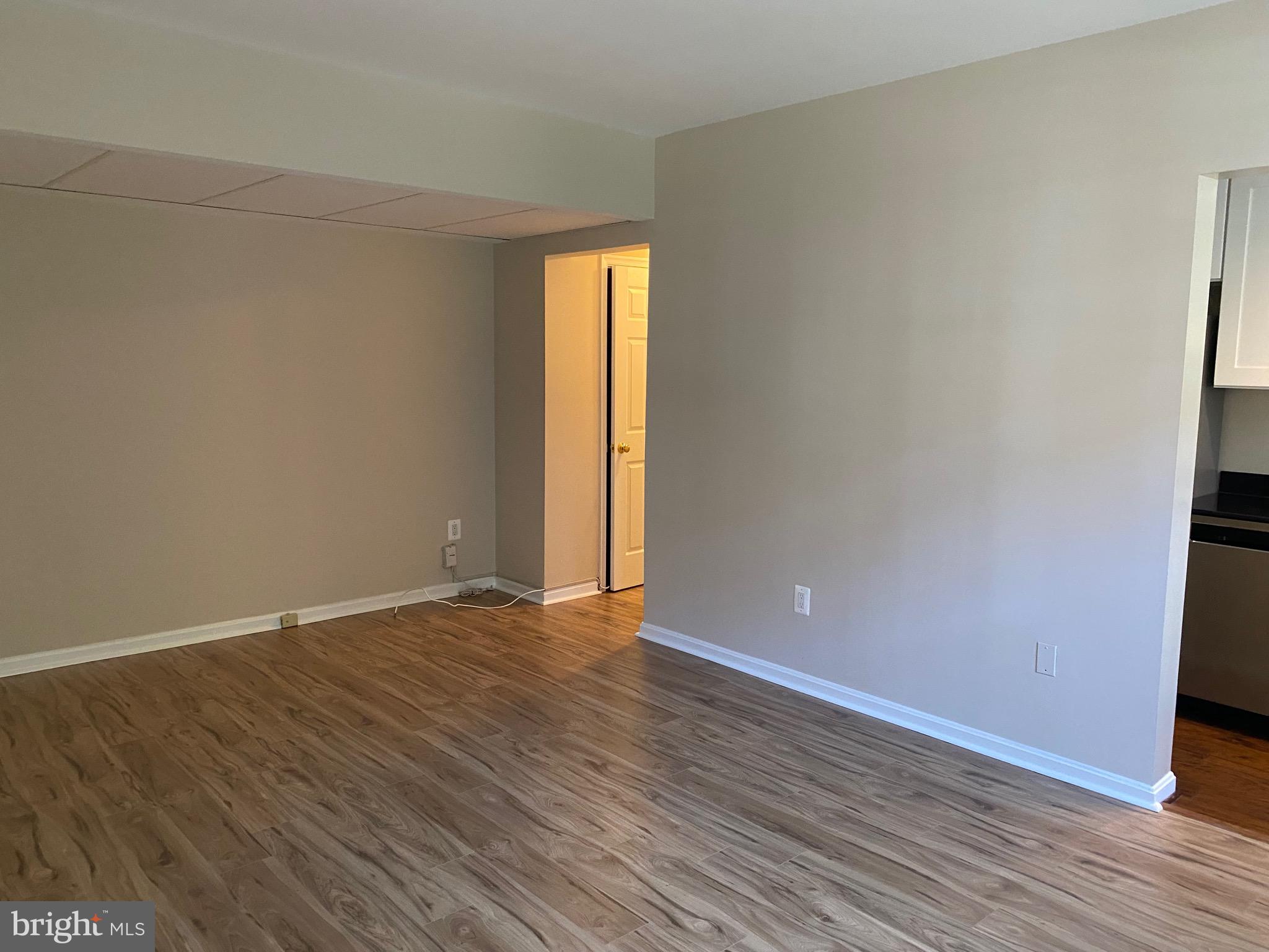 COLONIAL VILLAGE - Residential Lease