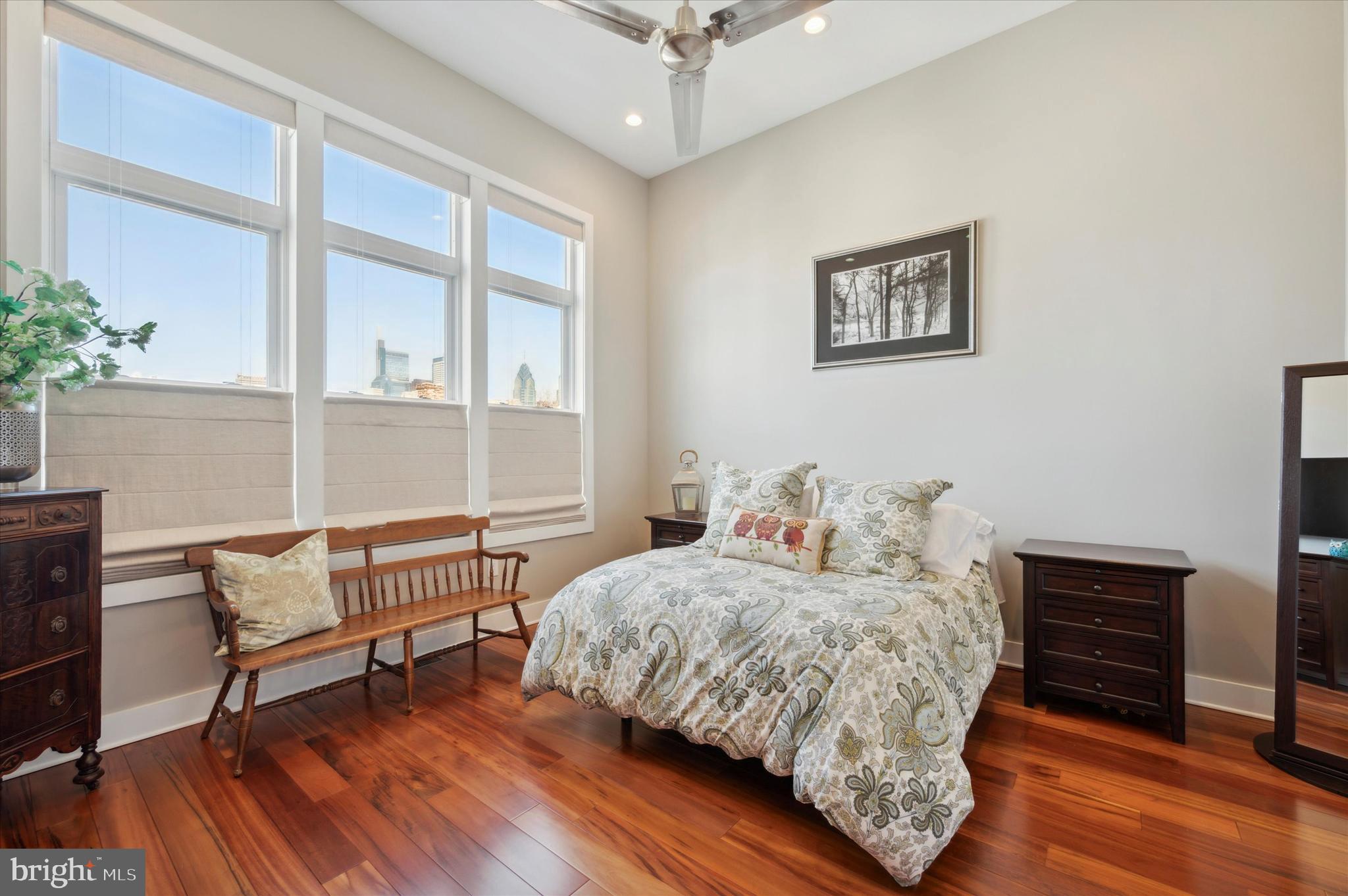 GRADUATE HOSPITAL - Residential