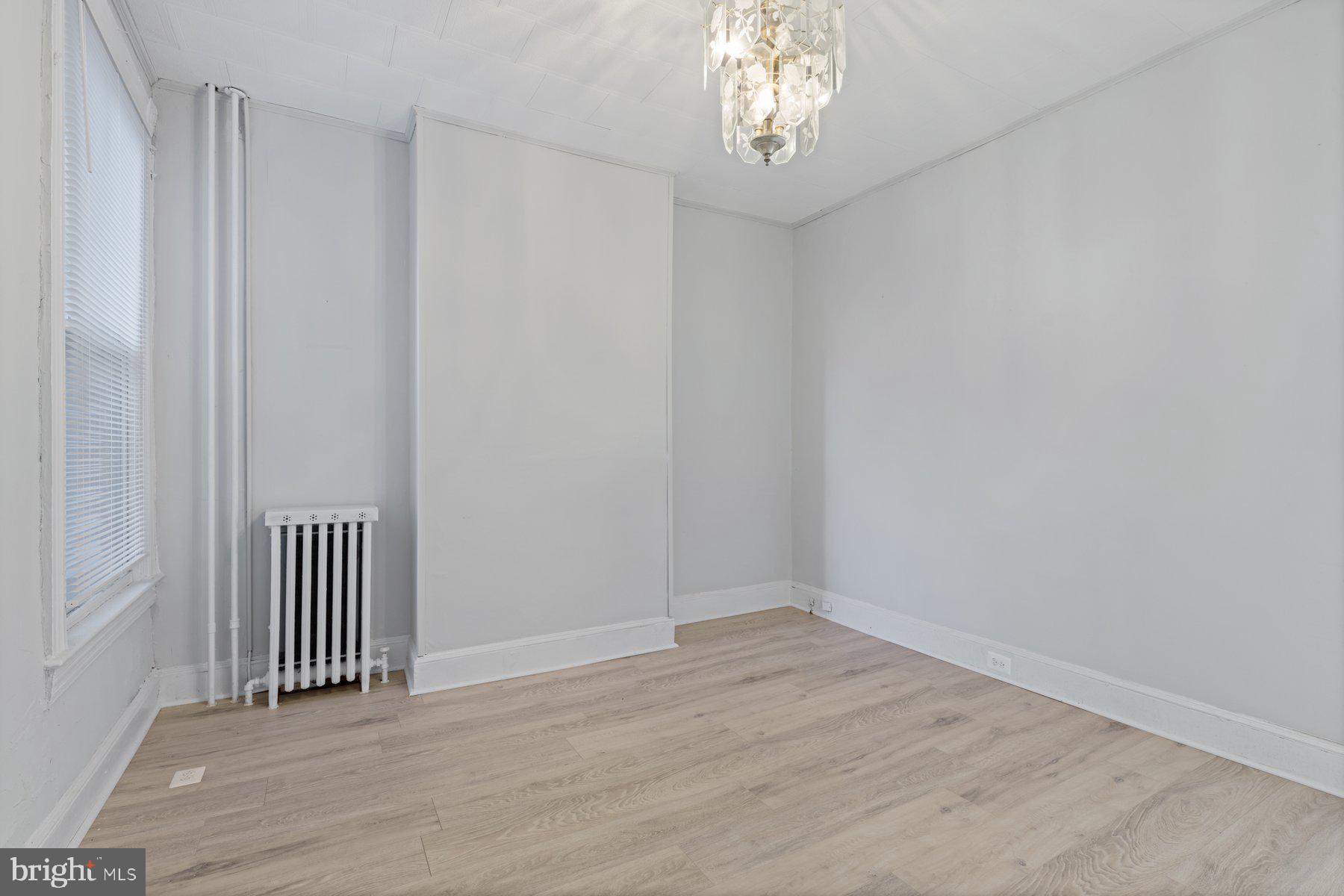 MIDTOWN EDMONDSON - Residential