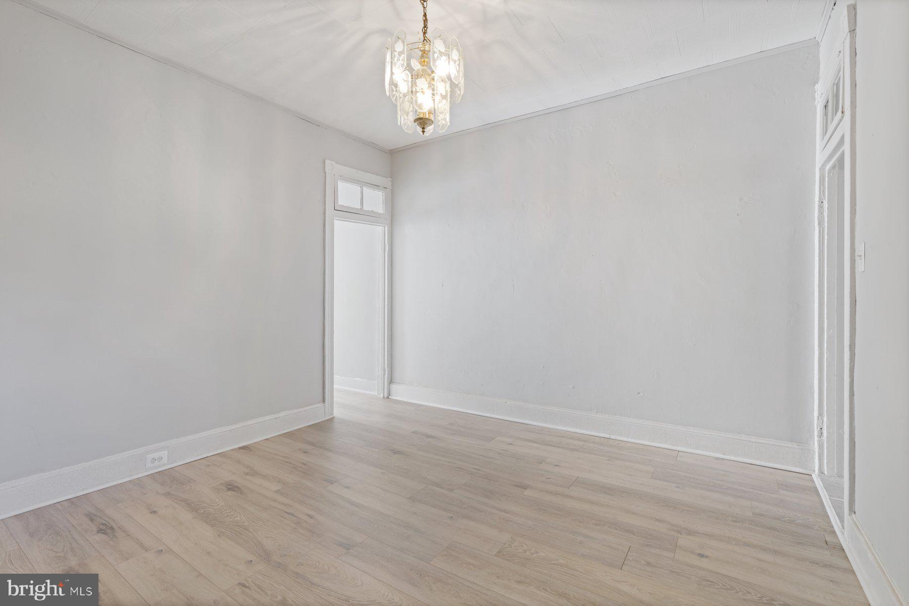 MIDTOWN EDMONDSON - Residential