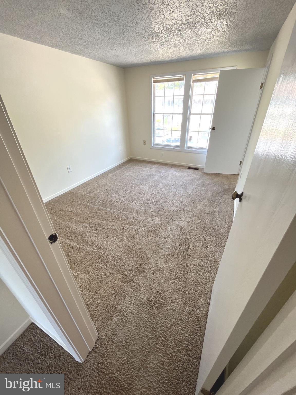 LANGLEY EAST - Residential