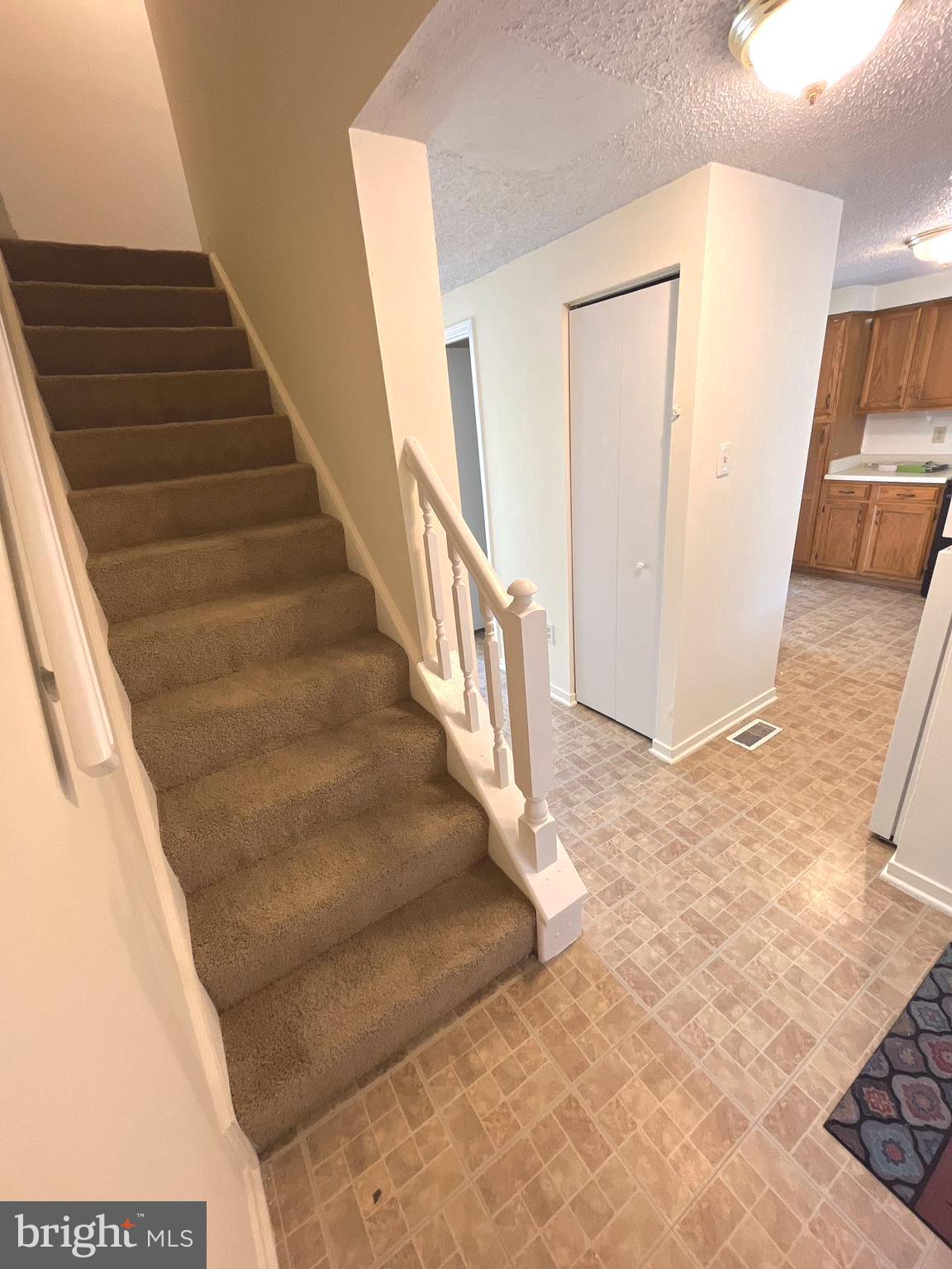 LANGLEY EAST - Residential