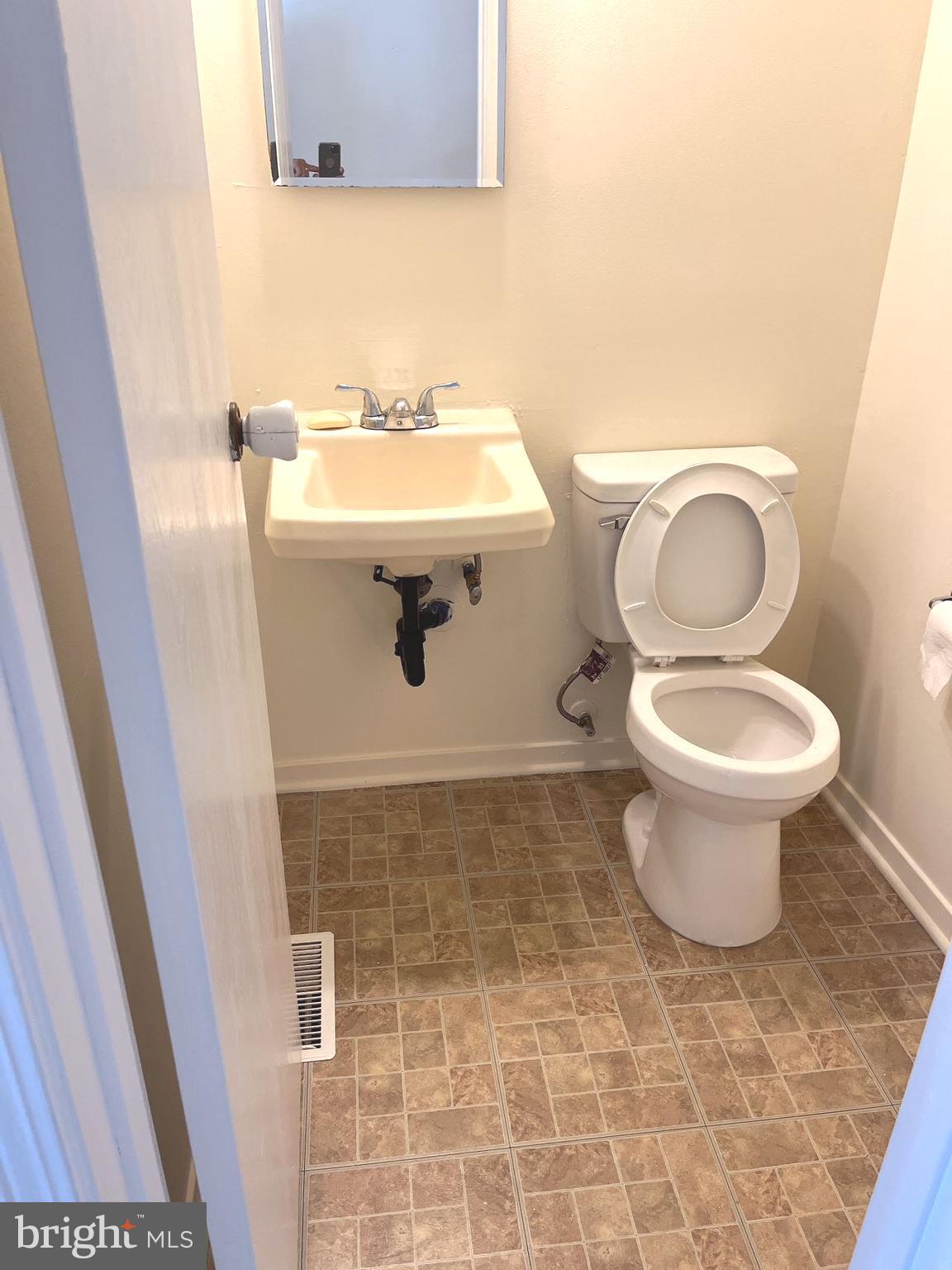 LANGLEY EAST - Residential