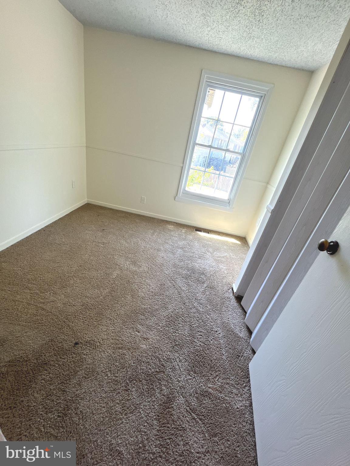 LANGLEY EAST - Residential