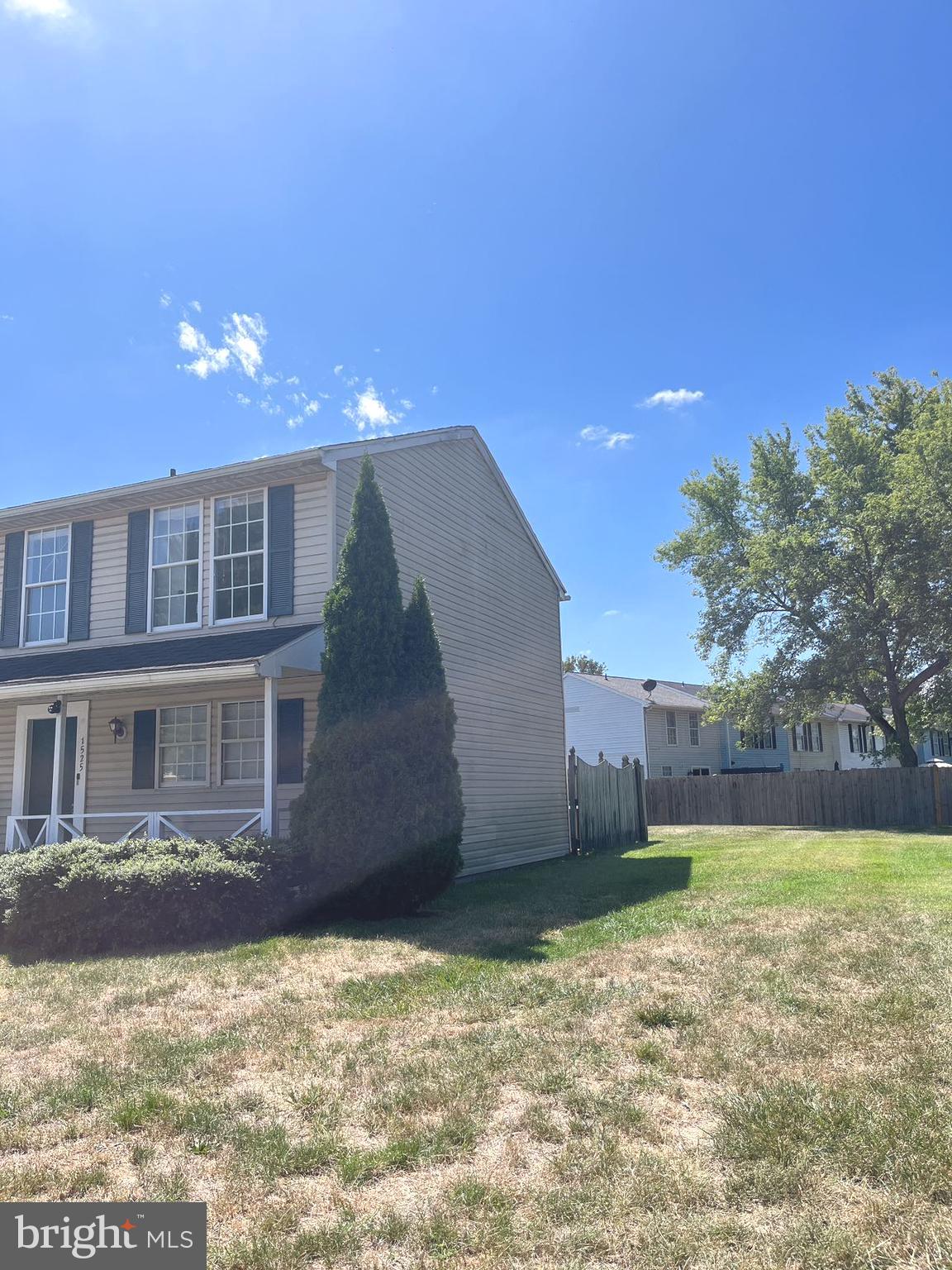 LANGLEY EAST - Residential