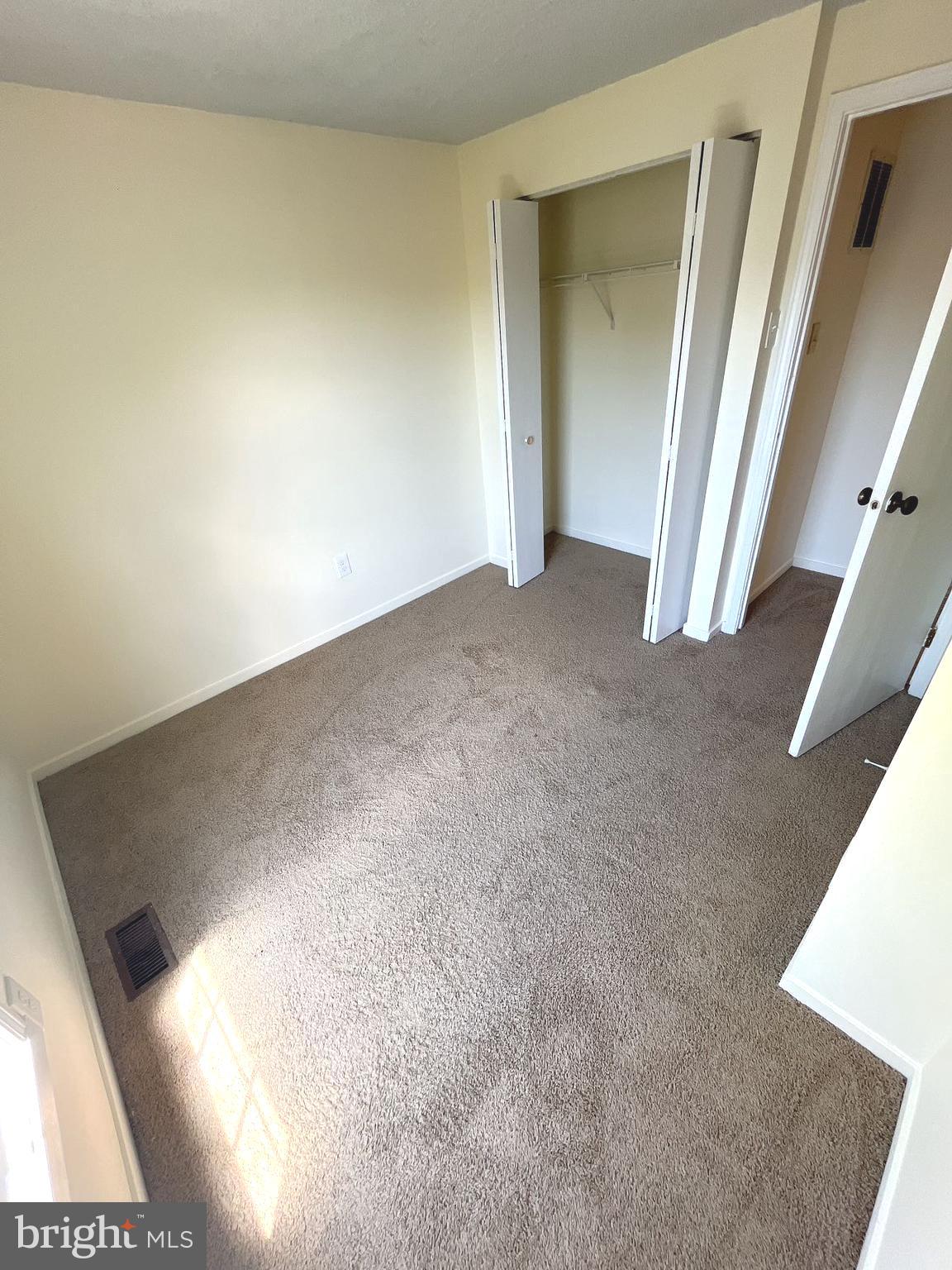 LANGLEY EAST - Residential