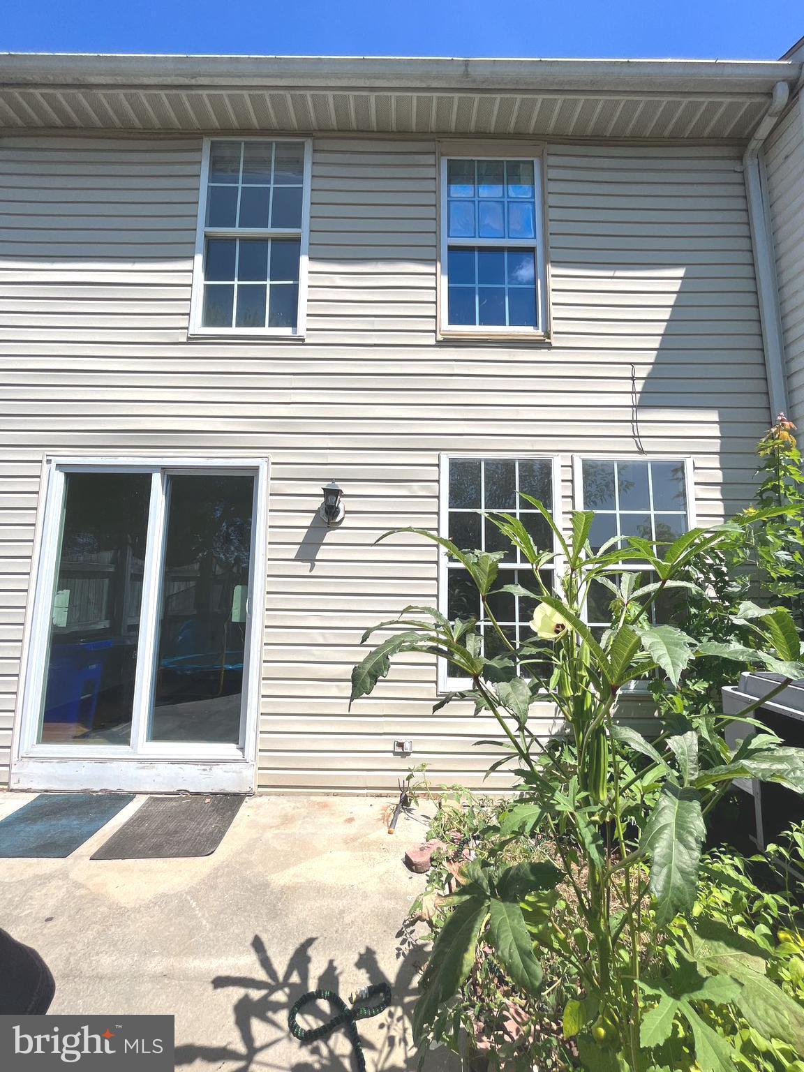 LANGLEY EAST - Residential