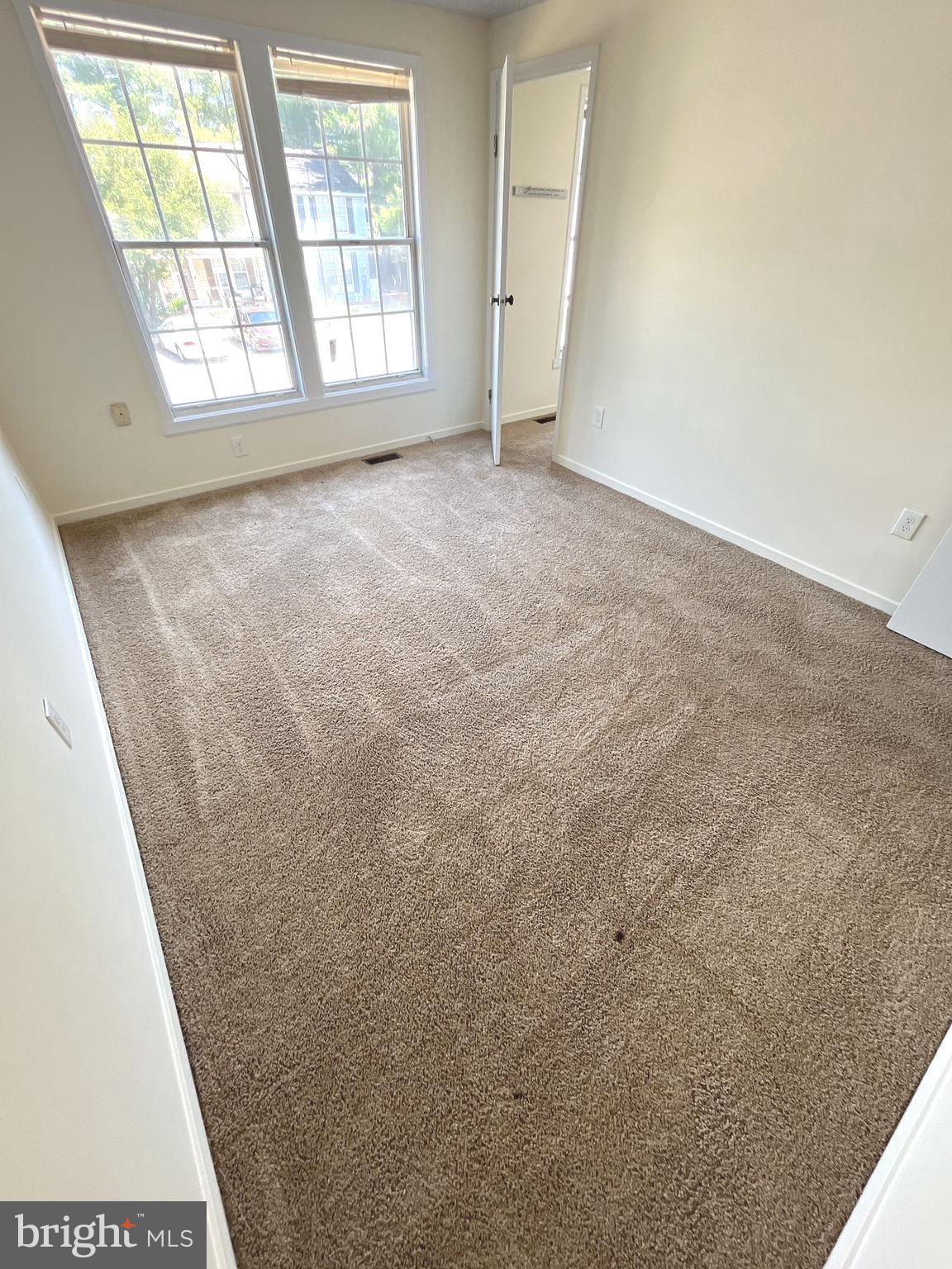 LANGLEY EAST - Residential