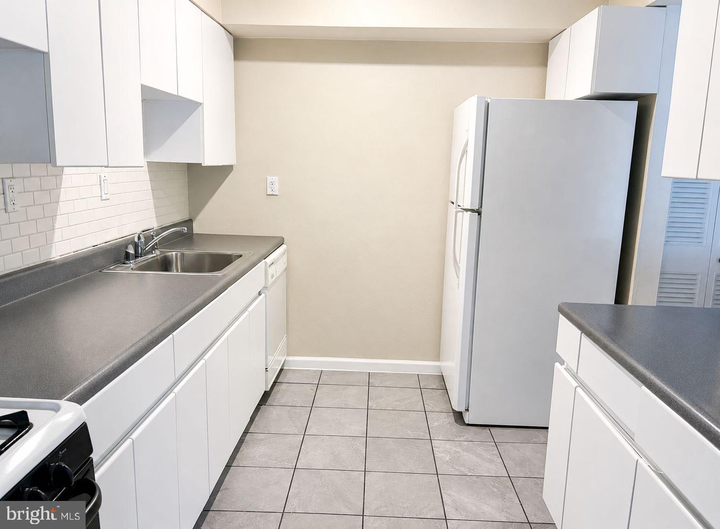 9900 GEORGIA AVENUE 27-T9