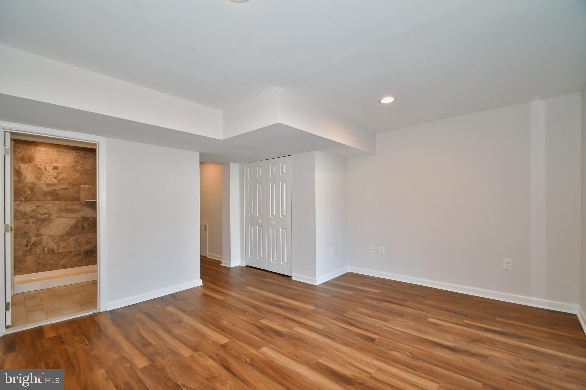 EVERGREEN AT PUTTY HILL - Residential Lease