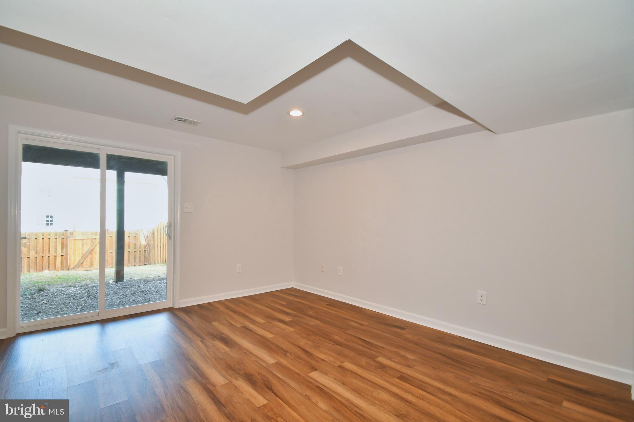 EVERGREEN AT PUTTY HILL - Residential Lease