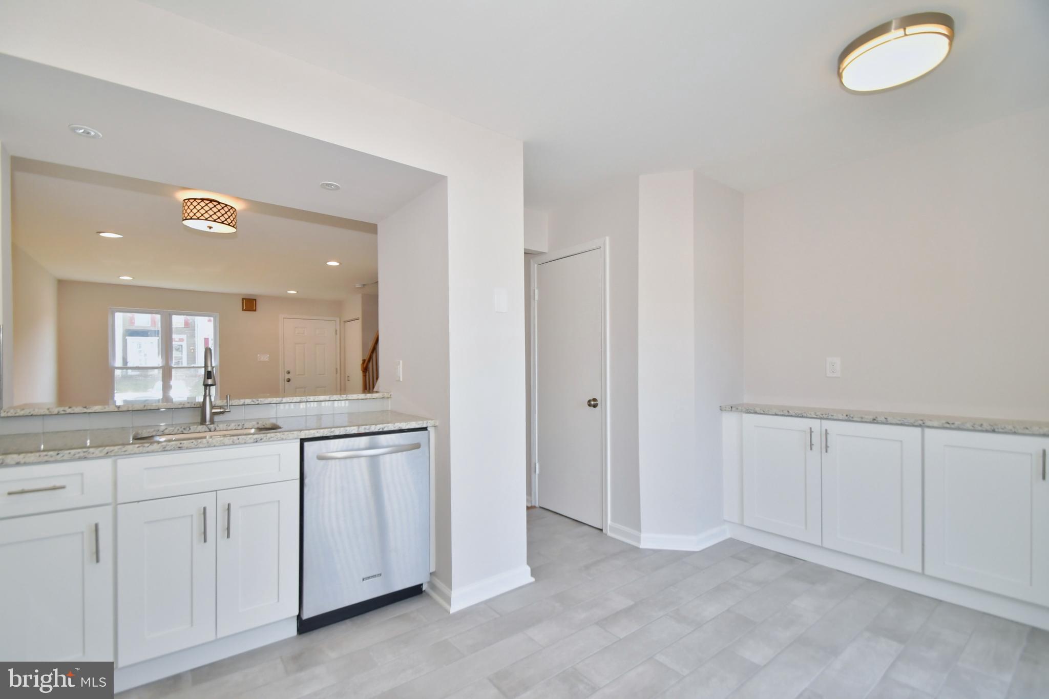 EVERGREEN AT PUTTY HILL - Residential Lease