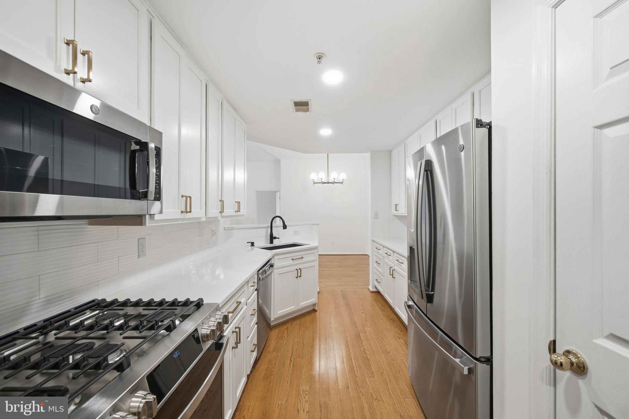 THE WHITNEY TOWN CENTER - Residential