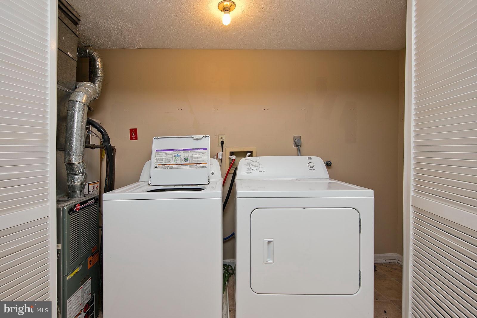 BROOKLAND HEIGHTS - Residential Lease