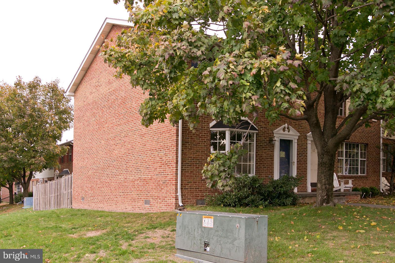 BROOKLAND HEIGHTS - Residential Lease