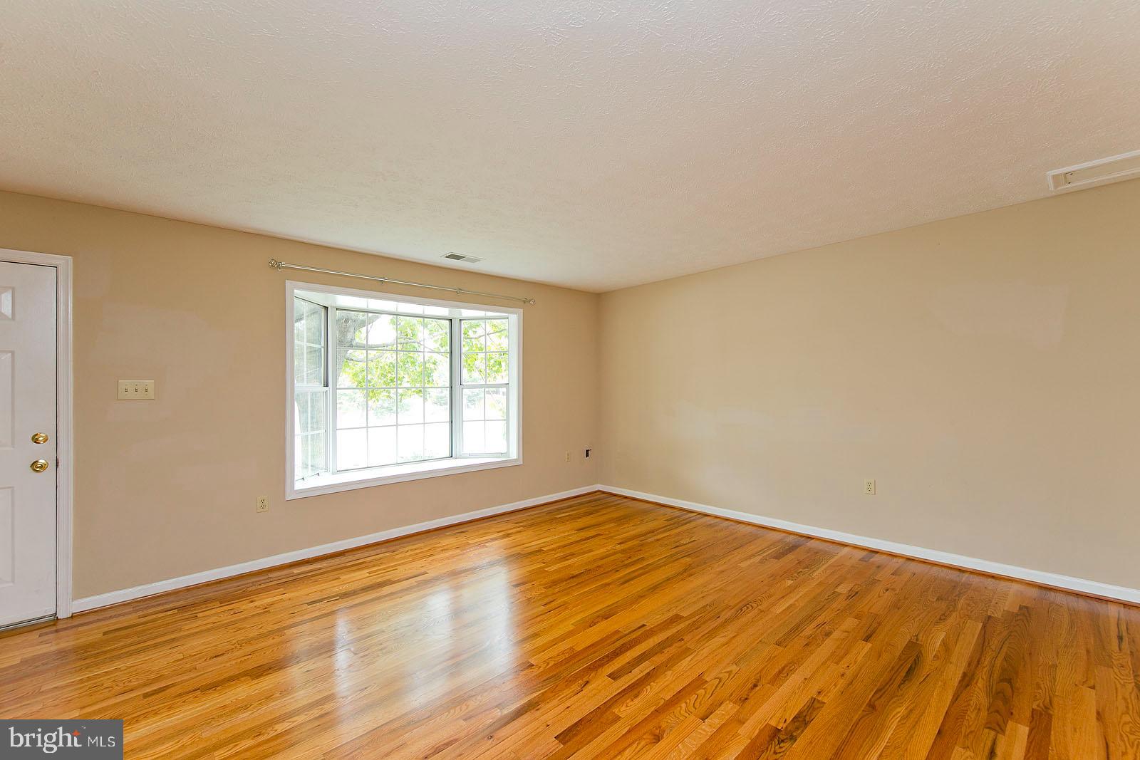 BROOKLAND HEIGHTS - Residential Lease